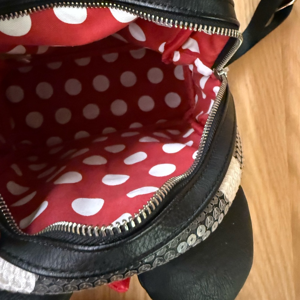 Disney Loungefly Black and White Sequin Bag - Picture 3 of 5